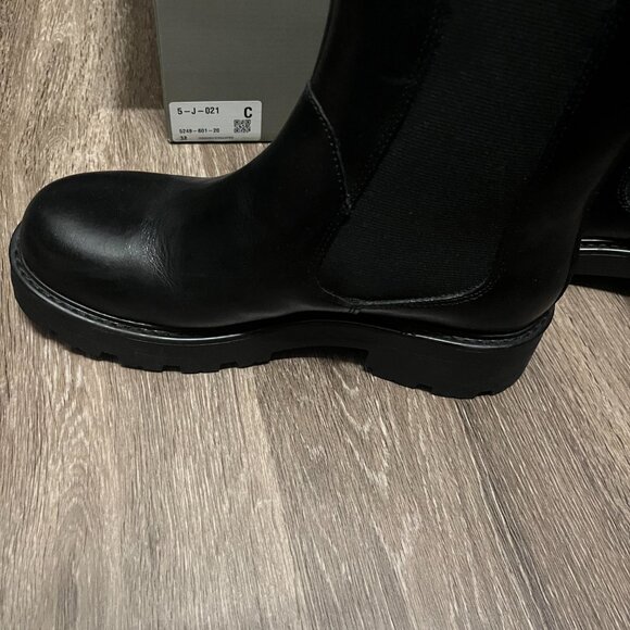 Vagabond  Cosmo 2.0 Lug Chelsea Boot - Picture 3 of 5